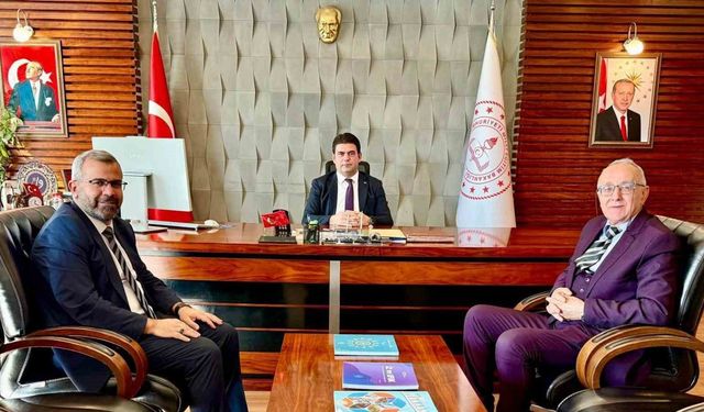 Hakkâri’nin hafızası kütüphanede yaşıyor