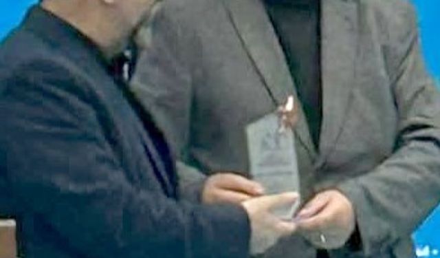 Hasan Hüseyin Tokuş’a edebiyat ödülü