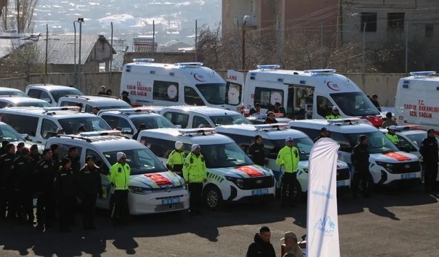 İçişleri Bakanlığı’ndan Hakkari’ye 45 yeni hizmet aracı