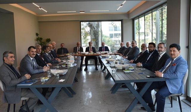 İlçe Müftüleri aylık mutat toplantısı Salihli’de yapıldı