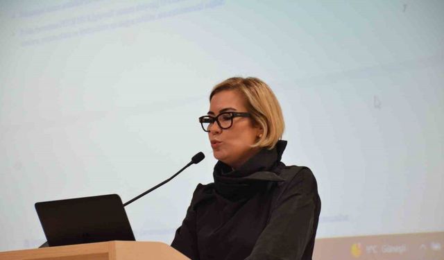 İletişim Buluşmaları’nda "Belgesel Sineması: Fikirden Festivale Yolculuk" konuşuldu