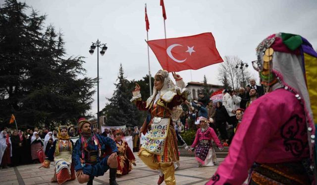İlk Türk kadın mitinginin 106’ncı yıl dönümünde, birlik ruhu yeniden yaşatıldı
