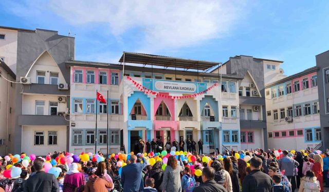 İlkokul öğrencileri bando takımı ile eğlendi