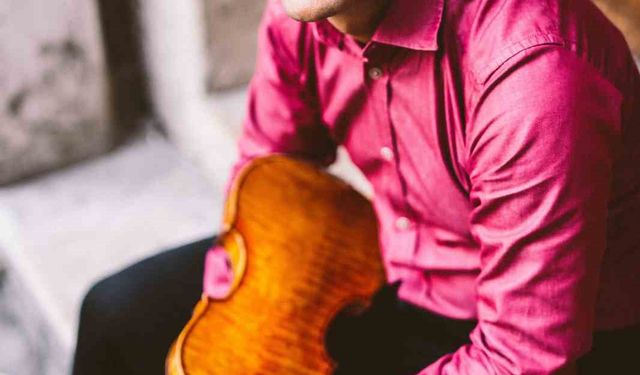 İstanbul Devlet Senfoni Orkestrası keman virtüözü Robert Lakatos’u ağırlıyor