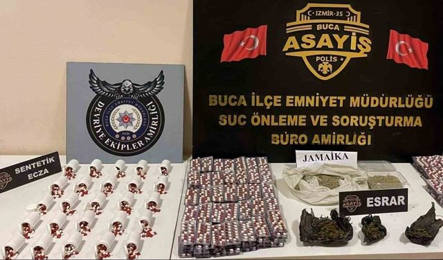 İzmir’de uyuşturucu satıcısına operasyon: 5 binden fazla hapla yakalandı