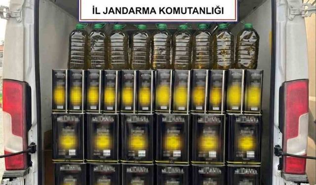 Jandarma 655 litre sahte zeytinyağı ele geçirdi
