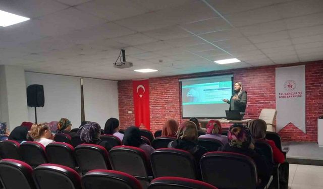 Kadınlara en iyi narkotik polisi anne eğitimi verildi