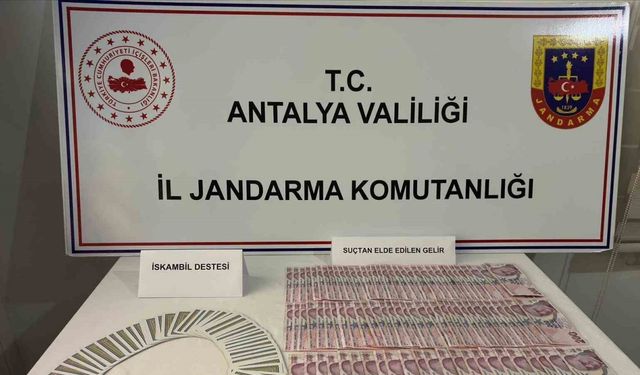 Kahvehanede kumar oynayan 6 şahsa idari para cezası