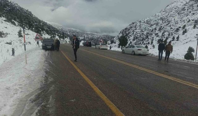 Kar yağışını duyan Alacabel’e koştu