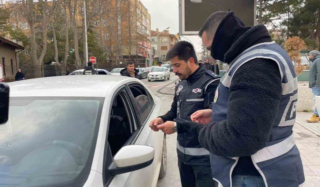 Karaman polisi yılbaşı öncesi denetimlerini arttırdı
