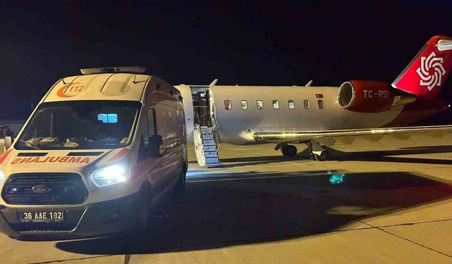 Kars’ta ambulans uçak 44 günlük bebek için havalandı