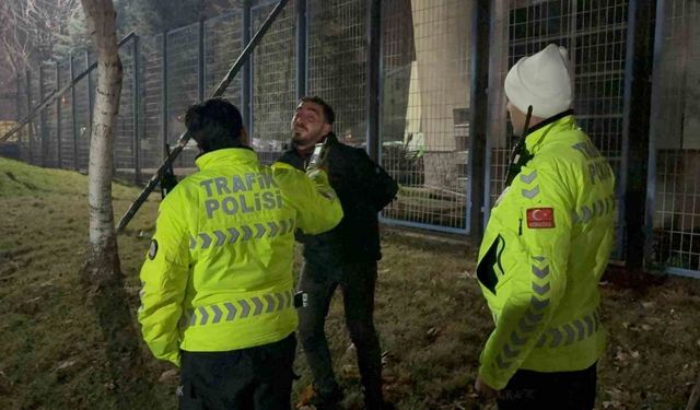 Kayseri’de polisin ‘dur’ ihtarına uymayarak, kaçan alkollü sürücü alkometreyi üflemek için direndi