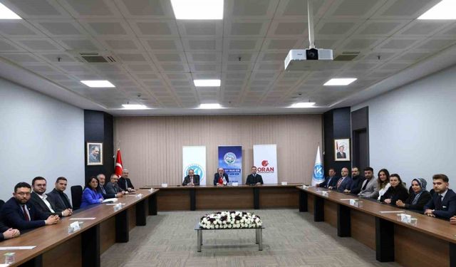 KAYÜ koordinesinde düzenlenen Dijital Görselleştirme ve Tasarım Araçları Eğitimi tamamlandı