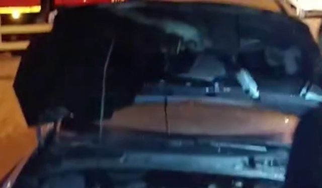 Konya’da park halindeki otomobilde yangın