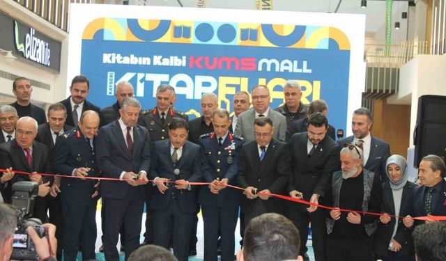 KUMSmall Kitap Fuarı açıldı
