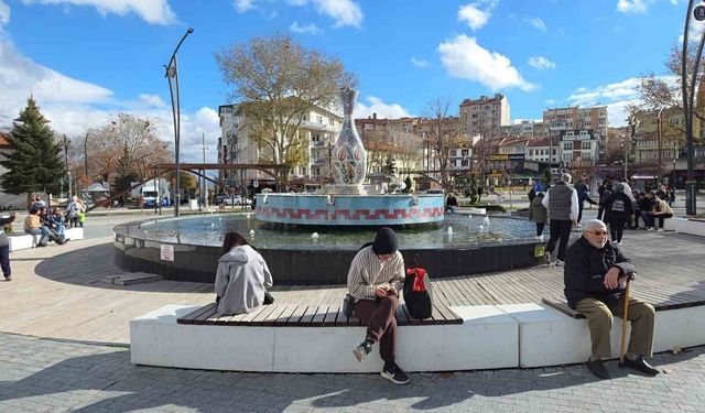 Kütahya’da emekli sayısı aktif çalışanları geçti