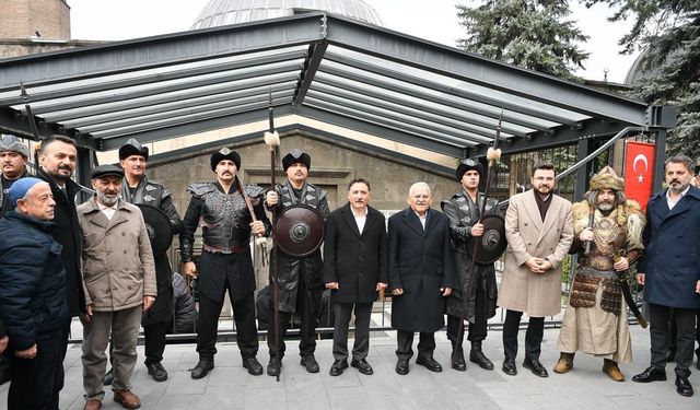 Melik Muhammed Gazi anıldı