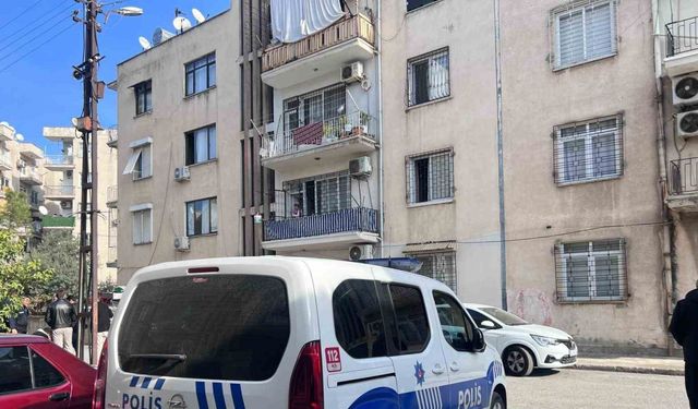 Mersin Valilliği 3 kişiyi öldüren şahsın bacağından vurularak yakalandığını bildirdi