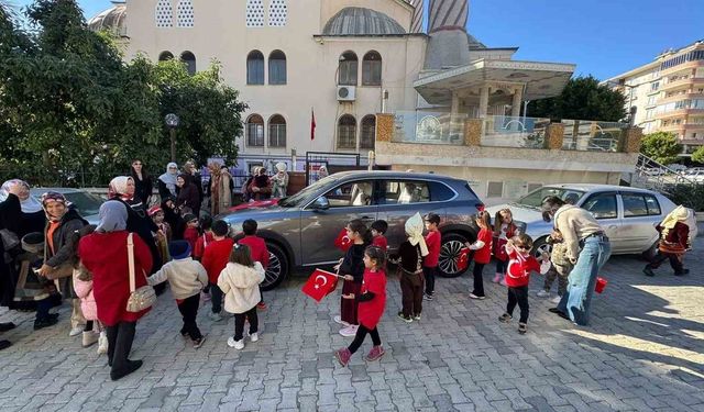 Minikler Togg’la tanıştı, yerli üretimi öğrendi