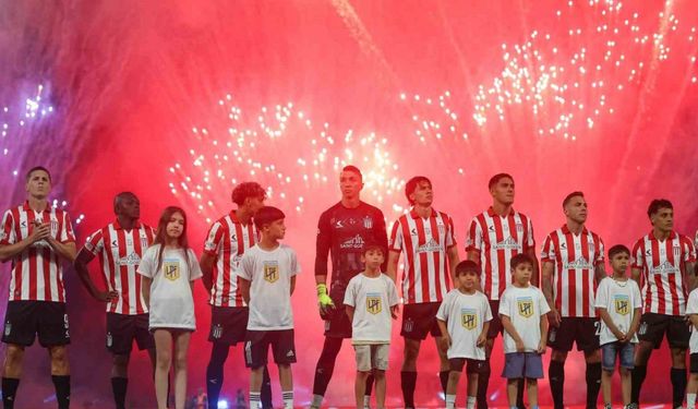 Muslera kurtardığı penaltılarla Estudiantes’e şampiyonluğu getirdi