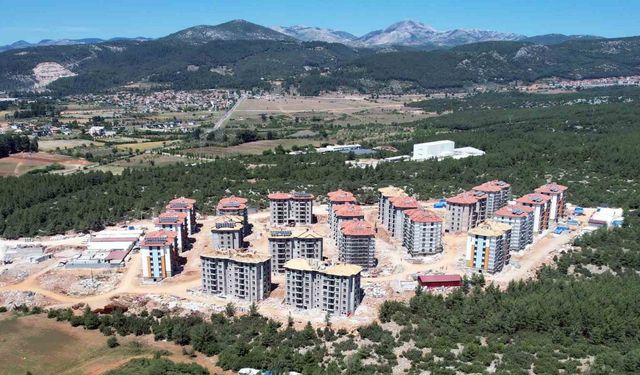 Muslihittin Mahallesine bağlı olan Akçaova TOKİ konutları Akçaova’ya bağlanıyor