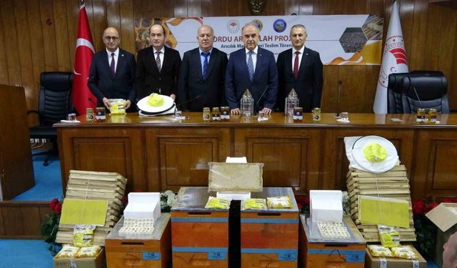 Ordu’da arıcılara malzeme desteği