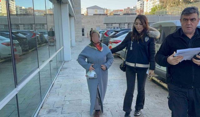 Otomobilin çarptığı yaşlı adam hayatını kaybetti