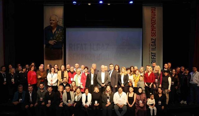 Rıfat Ilgaz’a saygı duruşu, sempozyum ve ödül töreniyle taçlandı