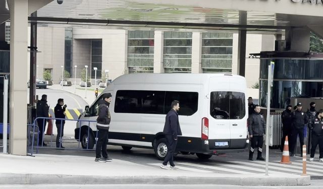 Sadettin Saran, Adli Tıp Kurumundaki işlemlerin ardından adliyeye getirildi