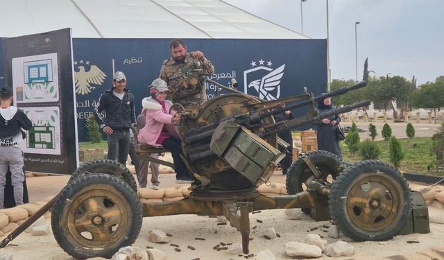 Şam’da "Suriye Devrimi Askeri Fuarı" ziyaretçilere kapılarını açtı