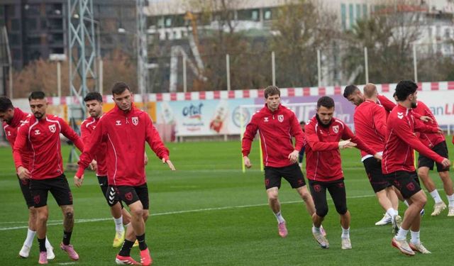 Samsunspor, AEK maçı hazırlıklarını tamamladı