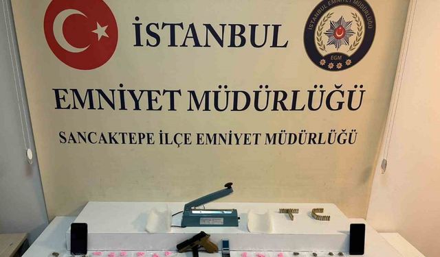 Sancaktepe’de düzenlenen operasyonda çok sayıda uyuşturucu madde ele geçirildi
