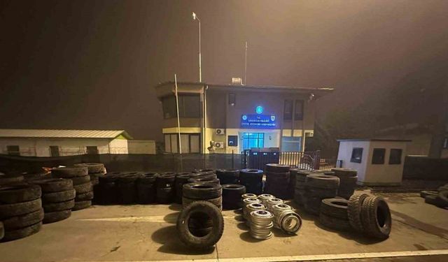 Şanlıurfa’da 2 milyonluk kaçak lastik operasyonu: 2 gözaltı