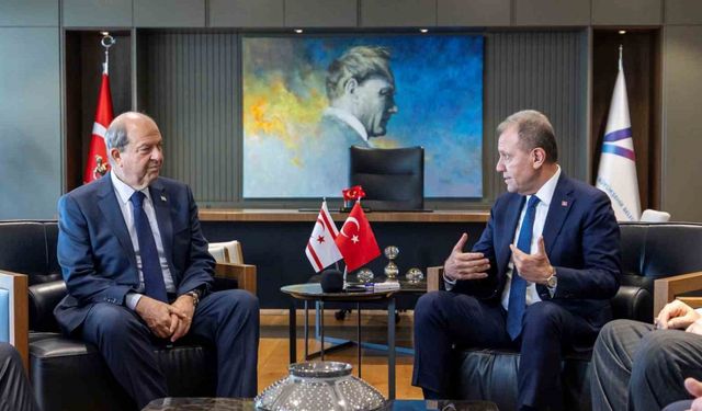 Seçer: "Kıbrıs davasını siyaset üstü görüyoruz"