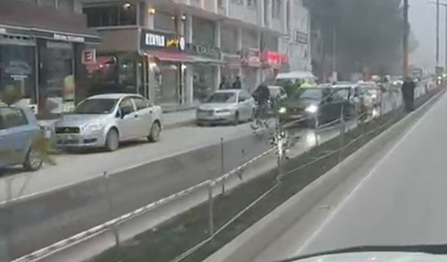 Sinop’ta yola dökülen kaygan madde zincirleme kazaya neden oldu