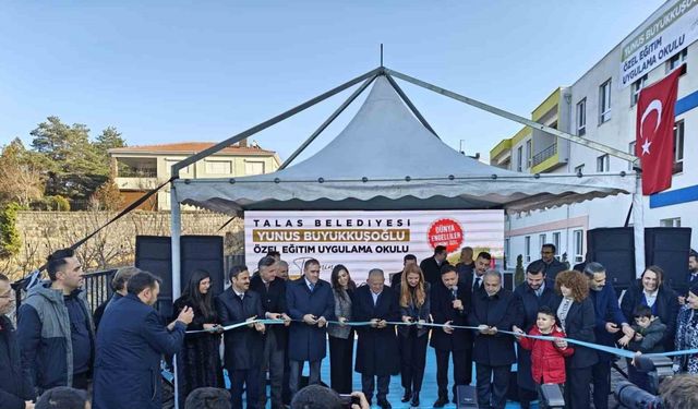 Talas’ta özel güne özel açılış