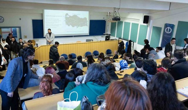 ’Toprağın Altından Sofranın Üstüne: Küllüoba’da Ekmeğin Arkeolojisi’ başlıklı seminer düzenlendi