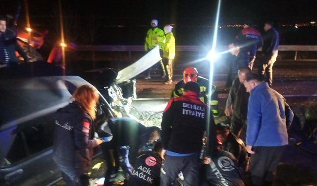 Traktör ile otomobilin çarpıştığı kazada 3 kişi yaralandı