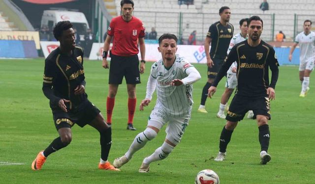 Trendyol Süper Lig: Konyaspor: 0 - Kayserispor: 0 (İlk yarı)