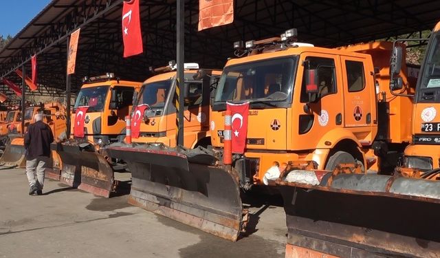 Tunceli 200 araç ve 842 arama kurtarma personeliyle kışa hazır