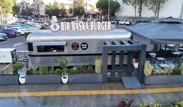 Ümraniye’de gençler için ekonomik menü sunan mekan kapılarını açtı