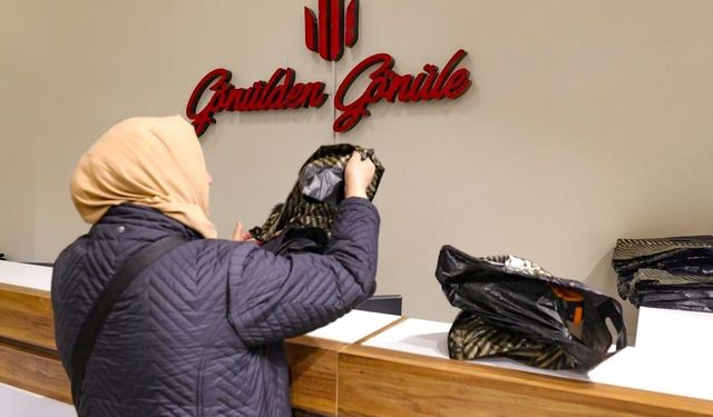 Ümraniye’de sosyal dayanışmanın güçlü adresi: "Gönülden Gönüle Giyim Mağazası"