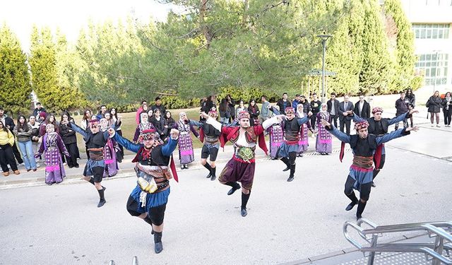 Uşak Üniversitesi’nde "Dünya Engelliler Günü" için farkındalık etkinliği gerçekleştirildi
