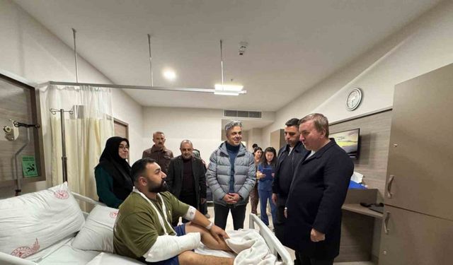 Vali Aydoğdu’dan hastalara moral ziyareti