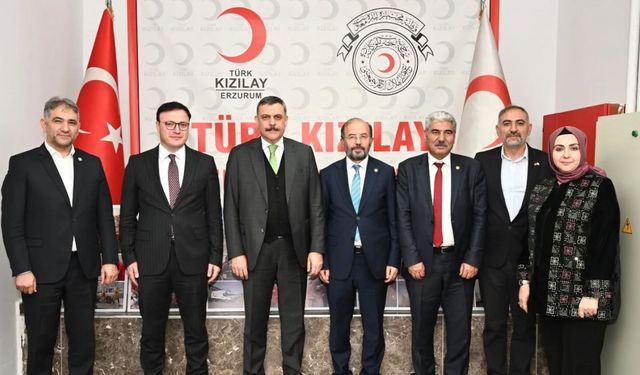 Vali Çiftçi’den  Kızılay’a ziyaret