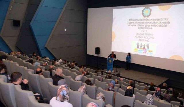 Velilere yönelik eğitim semineri düzenlendi