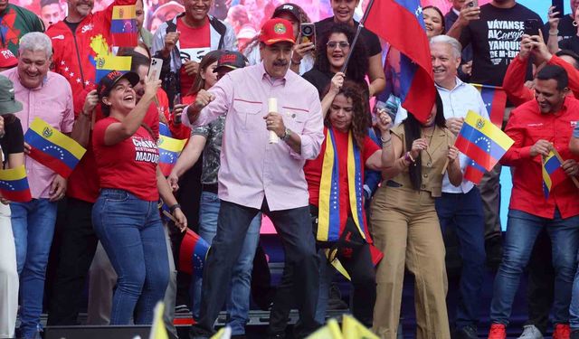 Venezuela Devlet Başkanı Maduro’dan halka mutlak sadakat sözü: "Size asla ama asla ihanet etmeyeceğim"