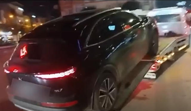 Yalova’da çakarlı otomobil sürücüsüne 276 bin lira ceza