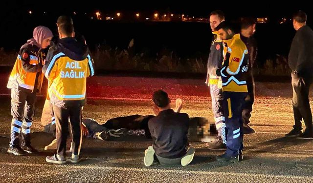 Yolun karşısına geçerken otomobilin çarptığı yaşlı adam hayatını kaybetti