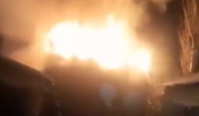 Yüksekova’da korku dolu anlar: Kalorifer kazan dairesi cayır cayır yandı